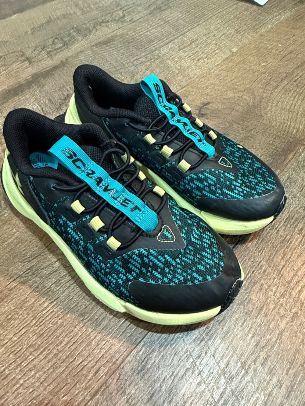 Under Armour Teal & Neon Green Knit Running Sneakers